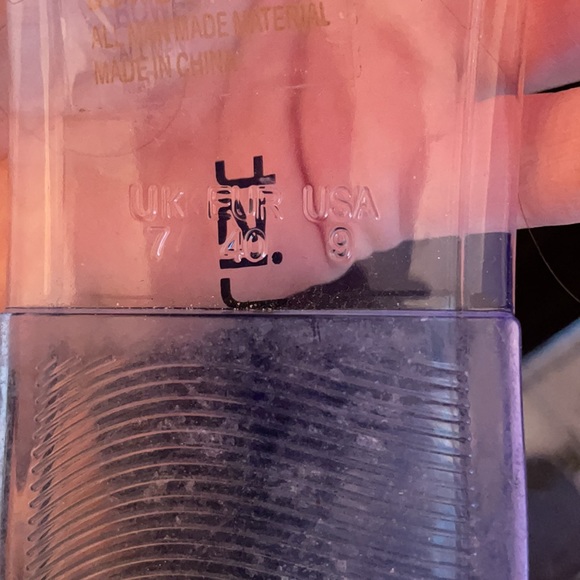 Clear jelly rhinestone bow sandals size 9 - Picture 4 of 6